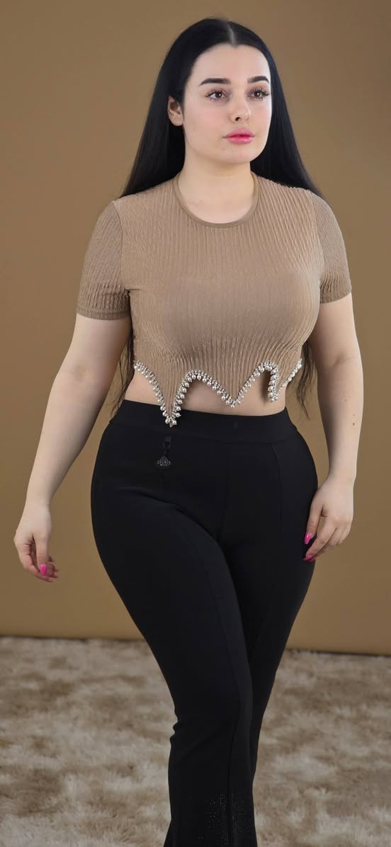 الحجز.  الاشتراك بقناتنا على تلكرام https://t.me/stayle369
كات قصير شراشيب لؤلؤ
الخامه سوبر كريشه اصليه 
القياس استندر فري سايز 
يلبس وزن ٥٠ الى ٩٥ 
سعر درزن 65الف


**إذا كنت صاحب هذا الإعلان وتريد حذفه لأي سبب، رجاءا أرسل رسالة إلى الدعم الفني**