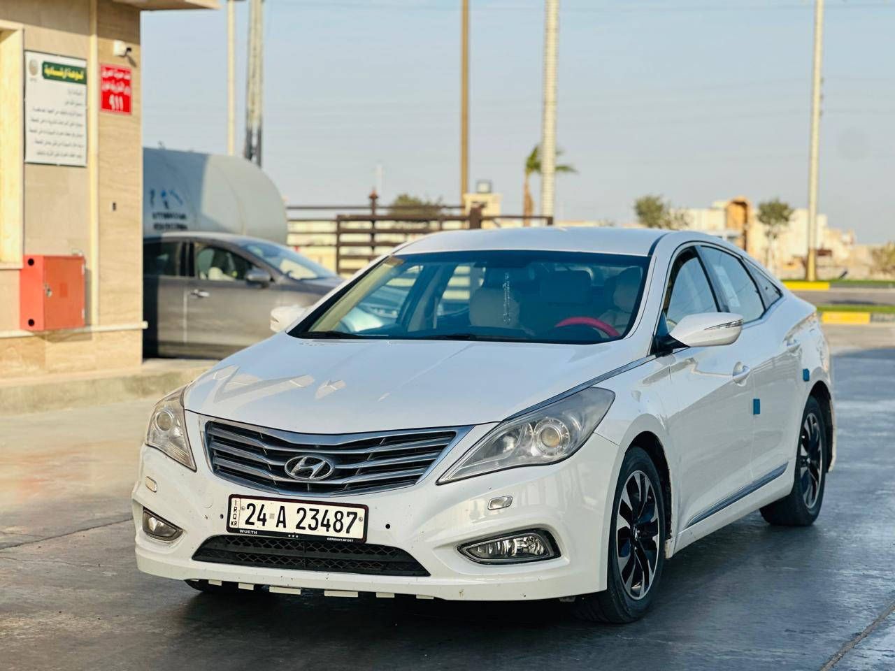 السلام عليكم.   للبيع أزيرا.    موديل ١٤
دهوك.   دولي.    تحويل مباشر.  
محرك. ٦.    فول عدا.   بانوراما 

قطعه تبديل.  فقط.   والباقي كفاله
شرط الفحص     خليجيه 

السعر.  124. $. وبيه مجال 
رقم هاتف.  ***********
الفلوجه.    الكرمه
