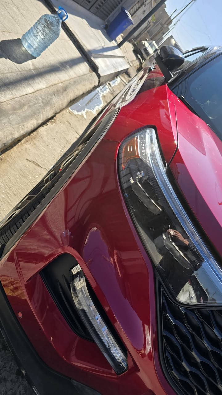 𝐅𝐎𝐑𝐃 𝐄𝐗𝐏𝐋𝐎𝐑𝐄𝐑- ST.  2023                       

فورد اكسبلور موديل : 2023 فئة ST  اعلى فئه بلفورد

اللون : احمر المرغوب مو الاحمر الصارغ

السعر/ 35 $ وبي مجال

عدد المقاعد : 7 راكب

حجم المحرك : 6 سلندر 3000 تون تيربو المحرك الوحش 

كير : 10 نمر

السياره ماشيه : 45km 

ملاحظة السيارة : فــقط دعاميه اماميه وشباج  ايرباك استيرن فقط وركبه 

الـمـواصفات :

مقعد السائق خزن ثلاث وضعيات

كيــــج الكــــترونــــي
بصمة ابواب
بصمة تشغيل
شاشة دشبول ديجيتال
كــــاميــــرا 
كير ماوس 
هاند بريك بصمة
اوتو هولد : 𝐀𝐔𝐓𝐎 𝐇𝐎𝐋𝐃
اوتو ستارات : 𝐀𝐔𝐓𝐎 𝐒𝐓𝐀𝐑𝐃
اوتو ستوب : 𝐀𝐔𝐓𝐎 𝐒𝐓𝐎𝐏
رادار امامي (تحديد مسار)
رادار جانبي  (نقاط عمياء)
رادار خلفي (التحذير من الاصطدام)
نظام فرامل الاصطدام امامي وخلفي
حساسات امامي 
حساسات جانبي
حساسات خلف
نظام : 𝐓𝐎𝐖/𝐇𝐀𝐔𝐋
نظام : 𝐒𝐏𝐎𝐑𝐓
نظام : 𝐄𝐂𝐎
نظام : 𝐍𝐎𝐑𝐌𝐀𝐋
نظام : 𝐒𝐋𝐈𝐏𝐏𝐄𝐑𝐘
نظام : 𝐓𝐑𝐀𝐈𝐋 
نظام  : 𝐃𝐄𝐄𝐏 𝐒𝐍𝐎𝐖/𝐒𝐀𝐍𝐃
تبريد لمس
تبريد مركزي
تحكمات استيرن
استيرن تدفئه و تبريد
شفتات بلاستيرن
 بانورما طكتين 
كشنات : 𝐕𝐢𝐩
كشنات كهربائي 
كشنات تدفئه و تبريد
الكشن الخلفي تدفئه
بردات خلفيه 
صندوق شفط كهربائي 
لايتات 𝐋𝐄𝐃 ليد عدسة زينون
بلوجكترات 𝐋𝐄𝐃 ليد بيلادي
بكلايتات 𝐋𝐄𝐃 ليد بيلادي
تشغيل عن بعد
قياده ذاتيه

سياره جديده كلش وال ST غني عن التعريف

تفاصيل اكثر الاتصال على ارقام التالية

𝐖𝐡𝐚𝐭𝐬𝐀𝐩𝐩-𝐕𝐢𝐛𝐢𝐫

***********
عنوان📍بغداد
