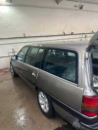 اوميغا ستيشن • ١٩٩١ • محرك 2.0