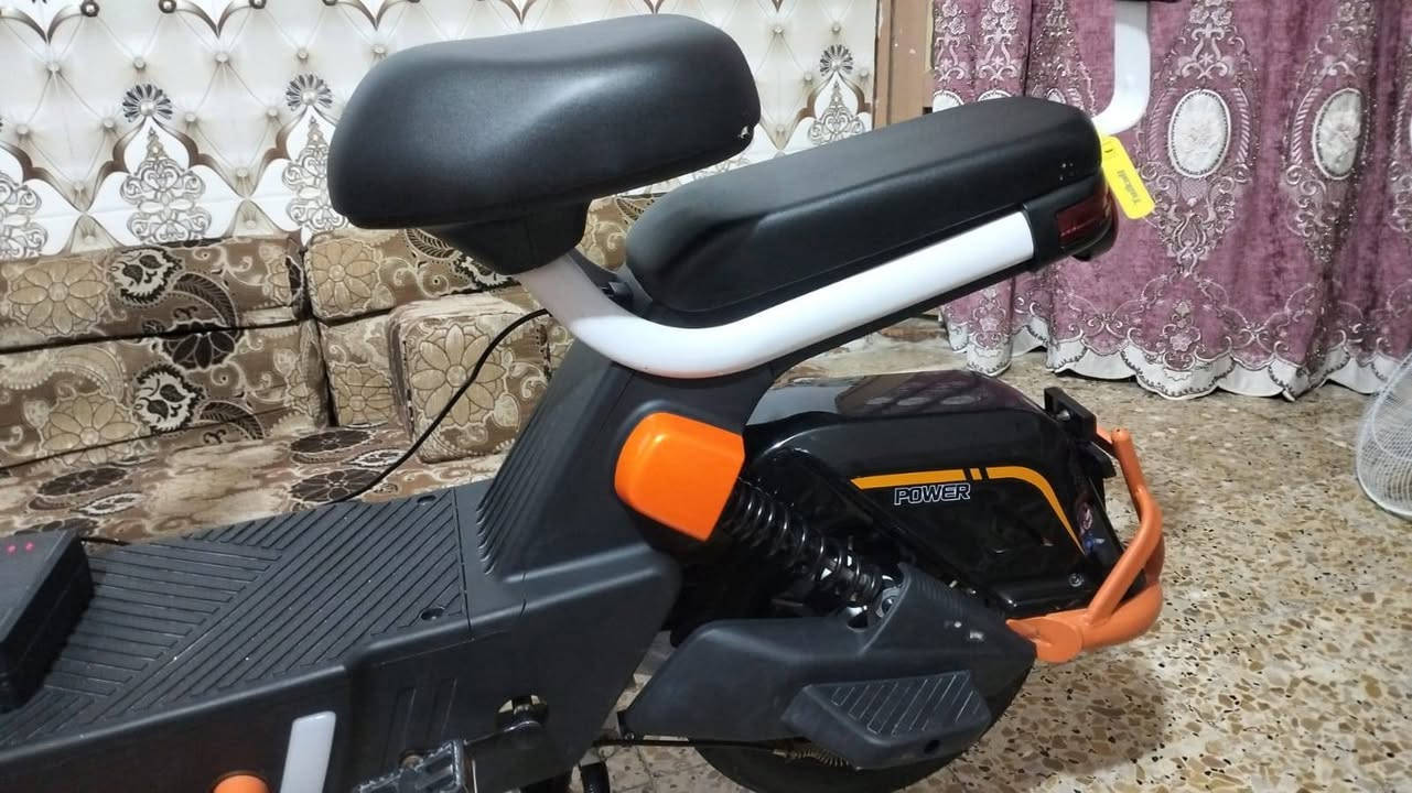 اسلام عليكم دراجه شحن بور للبيع 5نمر مستخدمه شهرين دراجه كلها شغاله لدات لايت هورن اشاير كامله بطاريات جدد شركه مكان نجف شارع المطار سعر 450 وبيها مجال لشراي التواصل ***********
