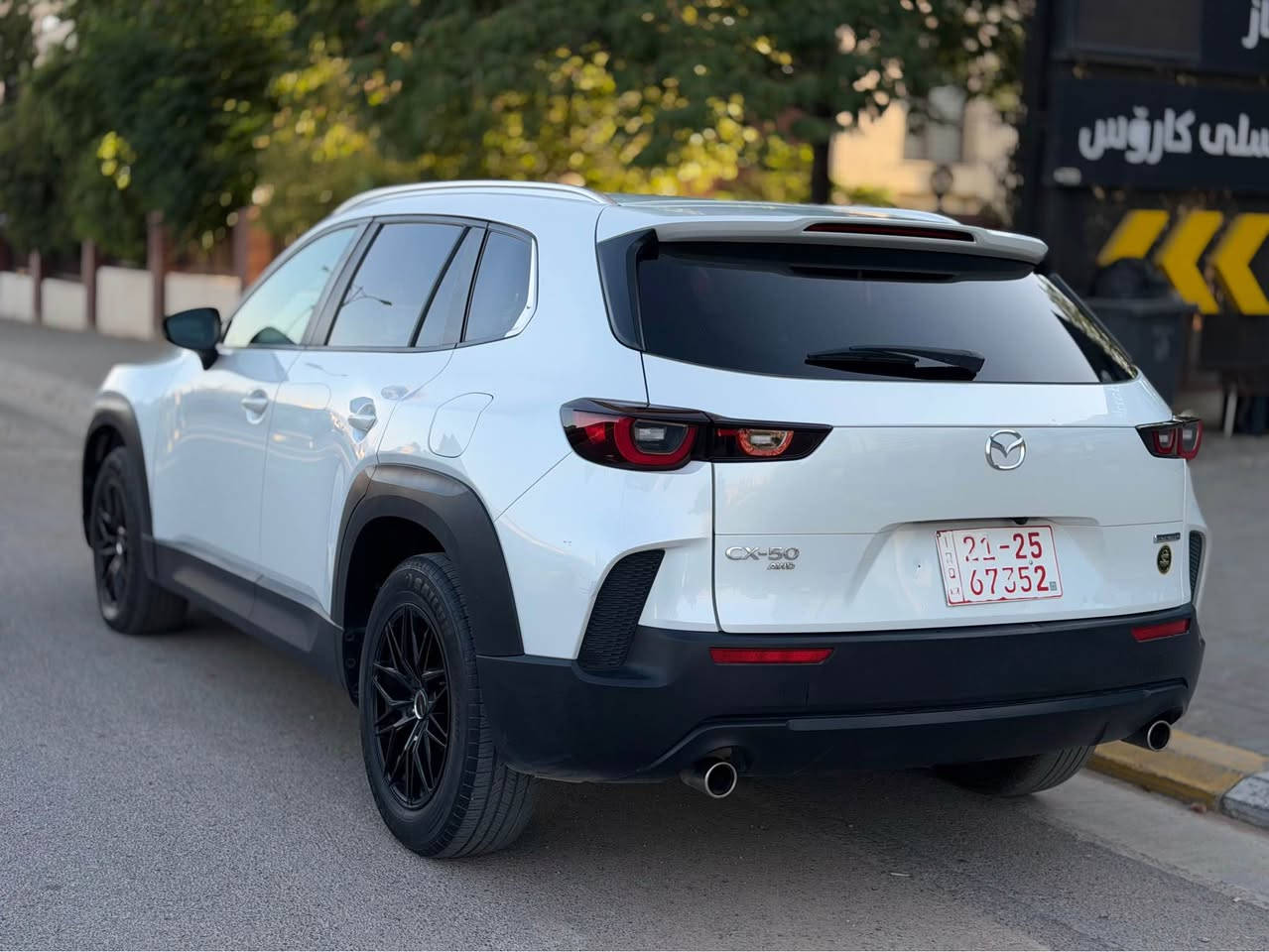 مازدا cx-50 مودیل ٢٠٢٤ ژمارە کاتی  90 رۆژی تیاماوە بۆ رقم مواسفات راداری پێشو ئاوێنە کوشن هیتەر سندوق شفت خەتی جادەو راداری خەتی جادە چوار دەرگا بسمە برێک کارەبای ی اوتو هۆلد و هەلکردن بەبەسمە ناو قەیسی هەموو ایرباگ شریکە لایت لید زۆر مواسفاتی تر مکینە ٢.٥ تەنها ٢٢ مایل رۆشتووە بئ ناوگرتن دەعمێکی زۆر بێکێشە هیچ گلۆپێک هەلنەبووە بەشەرتی کۆمپیوتەر و فحس .. تەنها بۆنید و جملغێک بۆیاغە بێ ناوگرتن شوختییشی نییە ٢ بصمە شریکە. *********** السليمانية, العراق
