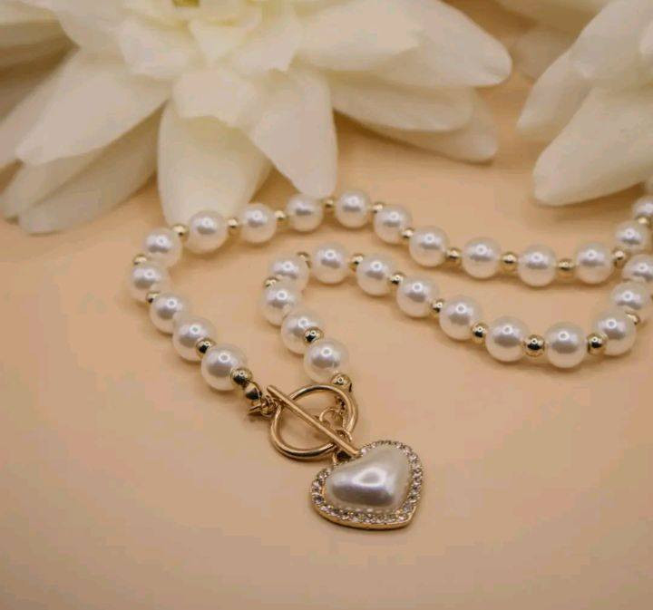 من كولكش العيد 
اكسسوارات من شي أن
سعر يبدأ من ٥٠٠الى حد ٥ 
الي تاخذ اكثر من ثلاث قطع تجي وياهه هديه يوجد توصيل لجميع محافظات العراق وداخل هيت


**إذا كنت صاحب هذا الإعلان وتريد حذفه لأي سبب، رجاءا أرسل رسالة إلى الدعم الفني**