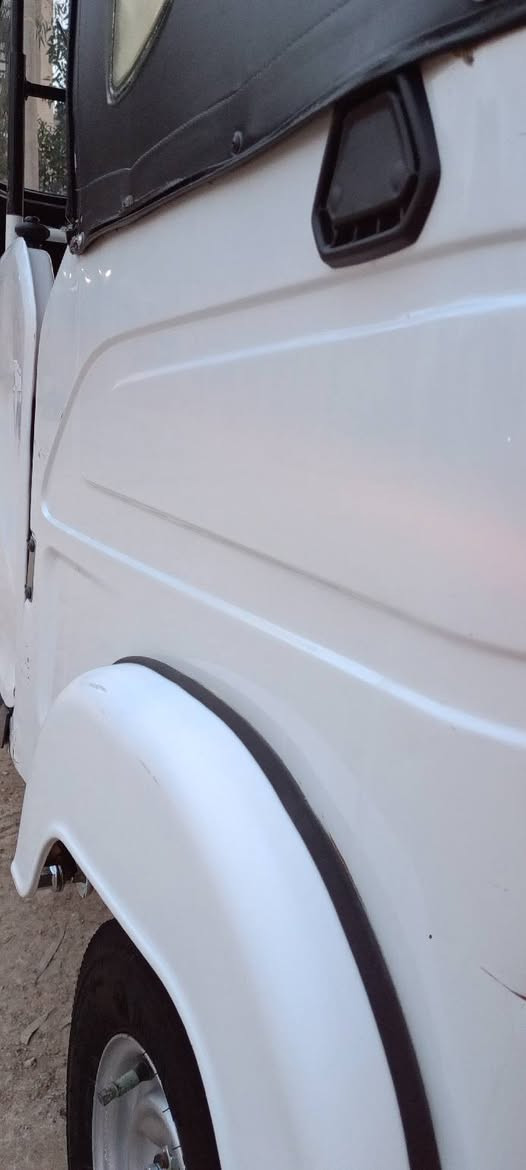 سلام عليكم شباب تكتك موديل 22شهر12 تكتك كفاله عامه كشر ومكينه لوحه وسنويه انكليزي المكان ديالئ بعقوبه مدخل الرحمه متواجد رقم فقط
***********
***********
