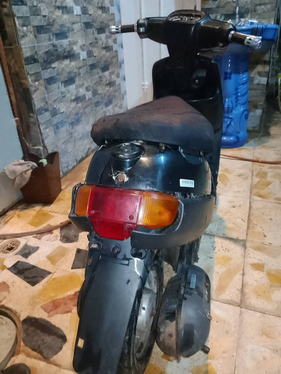 السلام عليكم دراجه بطه ٦٠ للبيع
كهربائيات شغاله سلف شغال بس باتري كاعد غراضها جديده 
العنوان بغداد العبيدي السعر 200 وبيها مجال 
*********** واتساب 
 موجود عل صفحه
