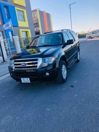 فورد اكسبديشن 2014 ماشيه 124 الف كفاله عامه من الصبغ والحوادث خليجي لل...