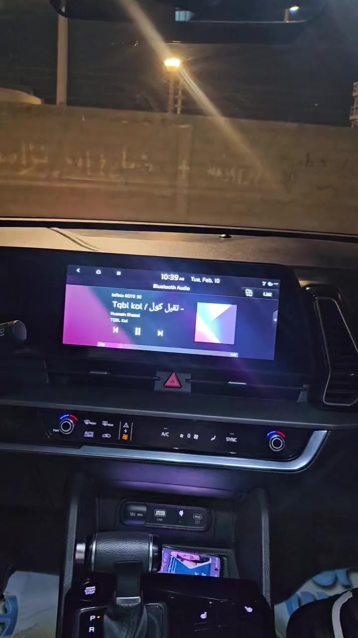 سلام عليكم سبورتج موديل 24 وارد امريكي سياره فول واحد على واحد
واحد اي استفسار الاتصال بل رقم *********** مكان السياره بابل
