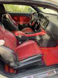 بدون لوحات • وارد كندي • بدون حادث