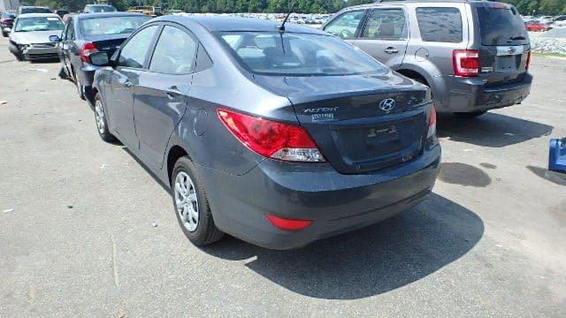 اكسنت موديل 2013 امريكي بدون ايرباك
بدون دواخل صور الحادث بالمنشور 
مكينه كير صدر تبريد كهربائيات كله مكفول 
رقم بغداد الجديد هزه جديده 

السعر … 98 مجال قليل 
العنوان بغداد الأعظمية 
***********
