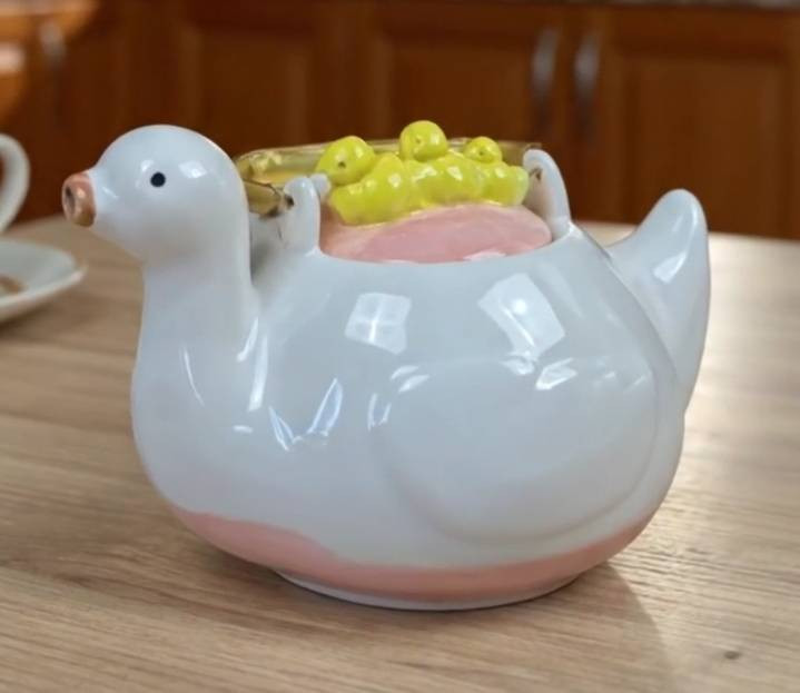 لاول تم
 قوري سيراميك 
 على شكل بطة 🦆 ب 22 الف
صورته خاص


**إذا كنت صاحب هذا الإعلان وتريد حذفه لأي سبب، رجاءا أرسل رسالة إلى الدعم الفني**