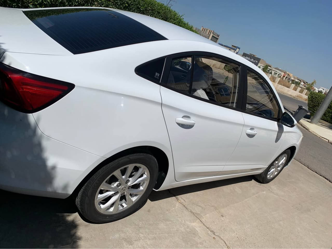 MG 5 ٢٠٢٥ ستاندرد پلس ١٩ هه زار رويشتيه هيچى نيه ناو زه رد فوليوم تعديل سرعة زور پاكه  ١٠٨$ مجال

*********** أربيل, العراق
