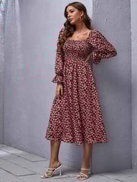 مقاس ميديام • ما انلبس • ملابس