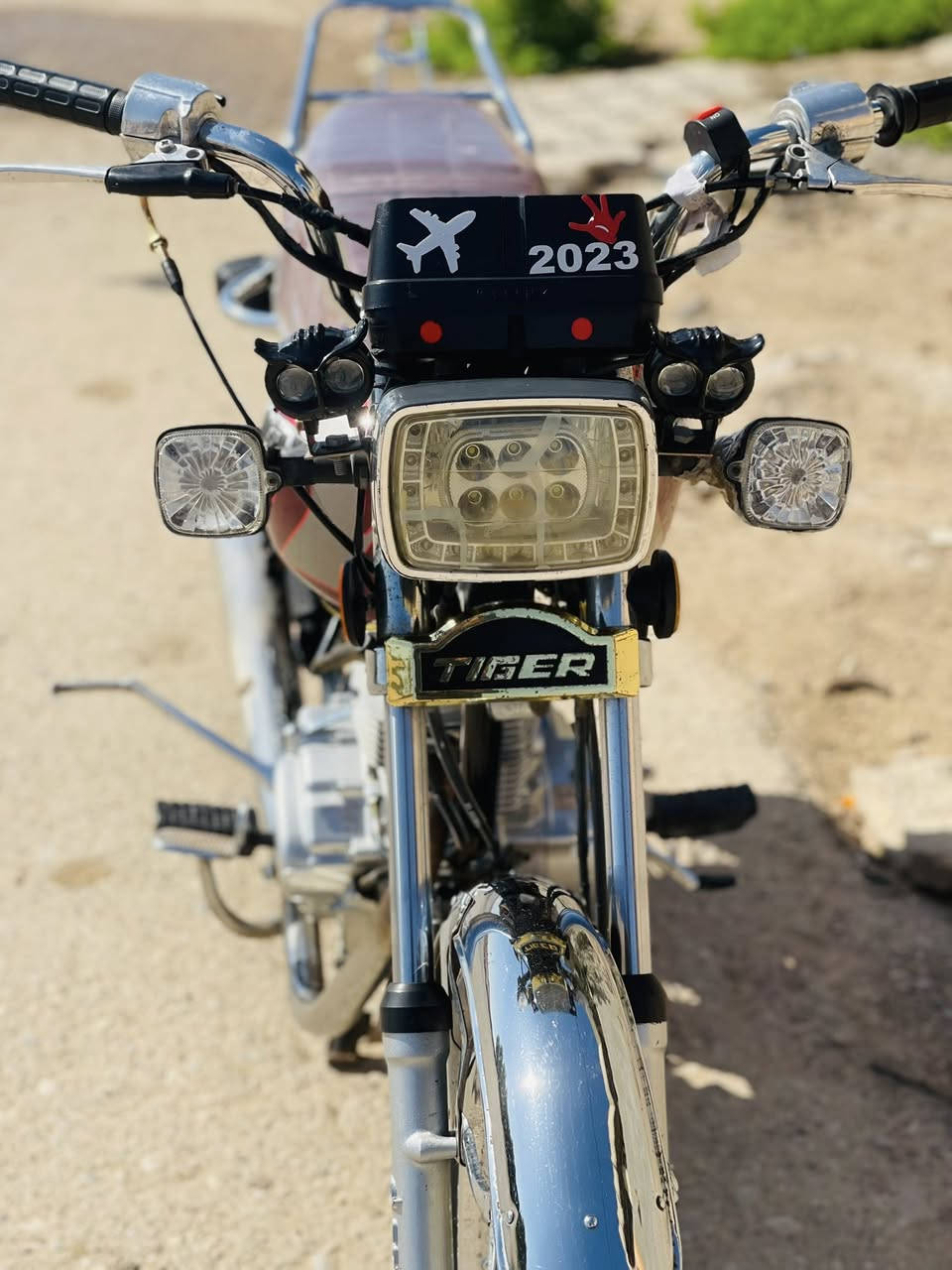 سلام عليكم دراجه للبيع مديل 23اسكنر  اوراقهة مكاني بل كوت الدجيلي متواجد خاص ***********
