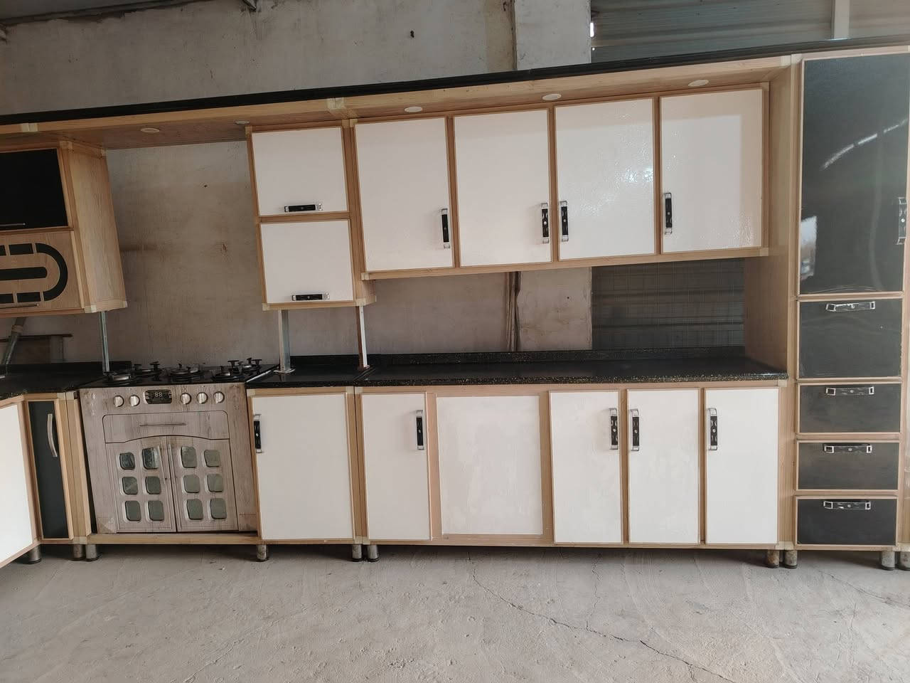 سعار مناسبه كاونترات تخومه طباخات ثلاجات كلشي وسعره خاص او واتساب ***********
