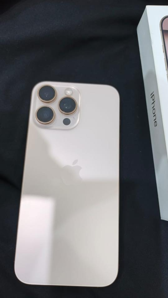 سلام عليكم اخوان يفون 16bro ماكس  شرق اوسط للبيع مكاني الرميثه جهاز توني مشتري وحتاجيت وريد ابع مستعجل على بيعته وبطاريه 96 والجهاز نضيف كلش وشخط مابي شرط اذا مشخوط شخط رجعه وعلي لو ما محتاج ما ابيعه رايده بمليون 400 قفل ربع ما ماينزل ول مو شراي لا يجي ورقم تلفوني *********** وتحياتي
