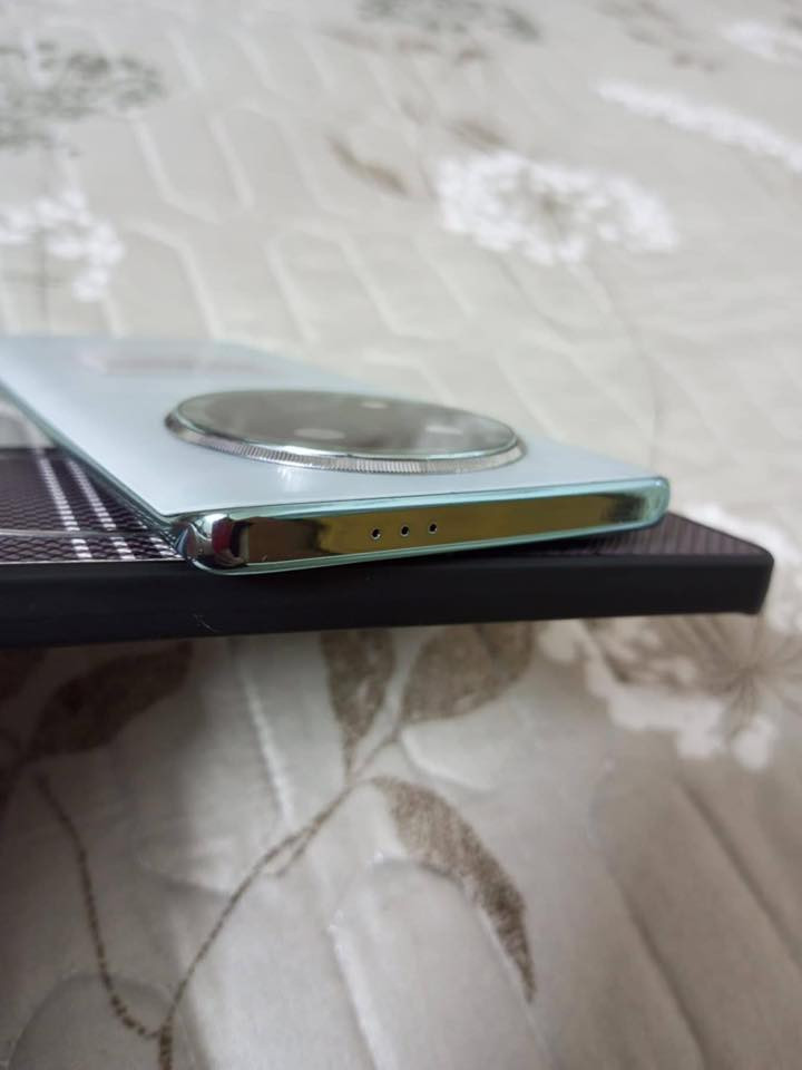 هونر X9c 256.   الجهاز صار شهر من ماخذه قفل قفل 🔐 لتعاملني 185الف قفل ***********
