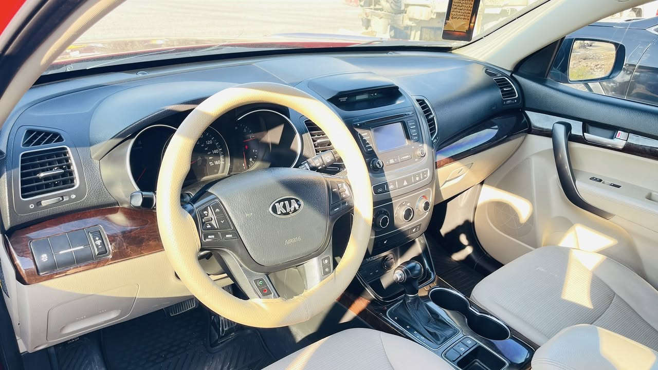 السلام عليكم 
سورنتو موديل 2014
مكفوله كفاله عامه 
والسونار مرفق مع الصور
وارد امريكي محرك جي دي اي مكفول من الفتح
السياره ماشيه 116 حقيقي
بأسمنه من الشركه لليوم 
مكان ديالى بعقوبه 
السعر 154 وبيهه مجال بسيط
السياره جديده جديده وتجي وتحكم على ايد وحده
اتصال ع الرقم فقط ***********
