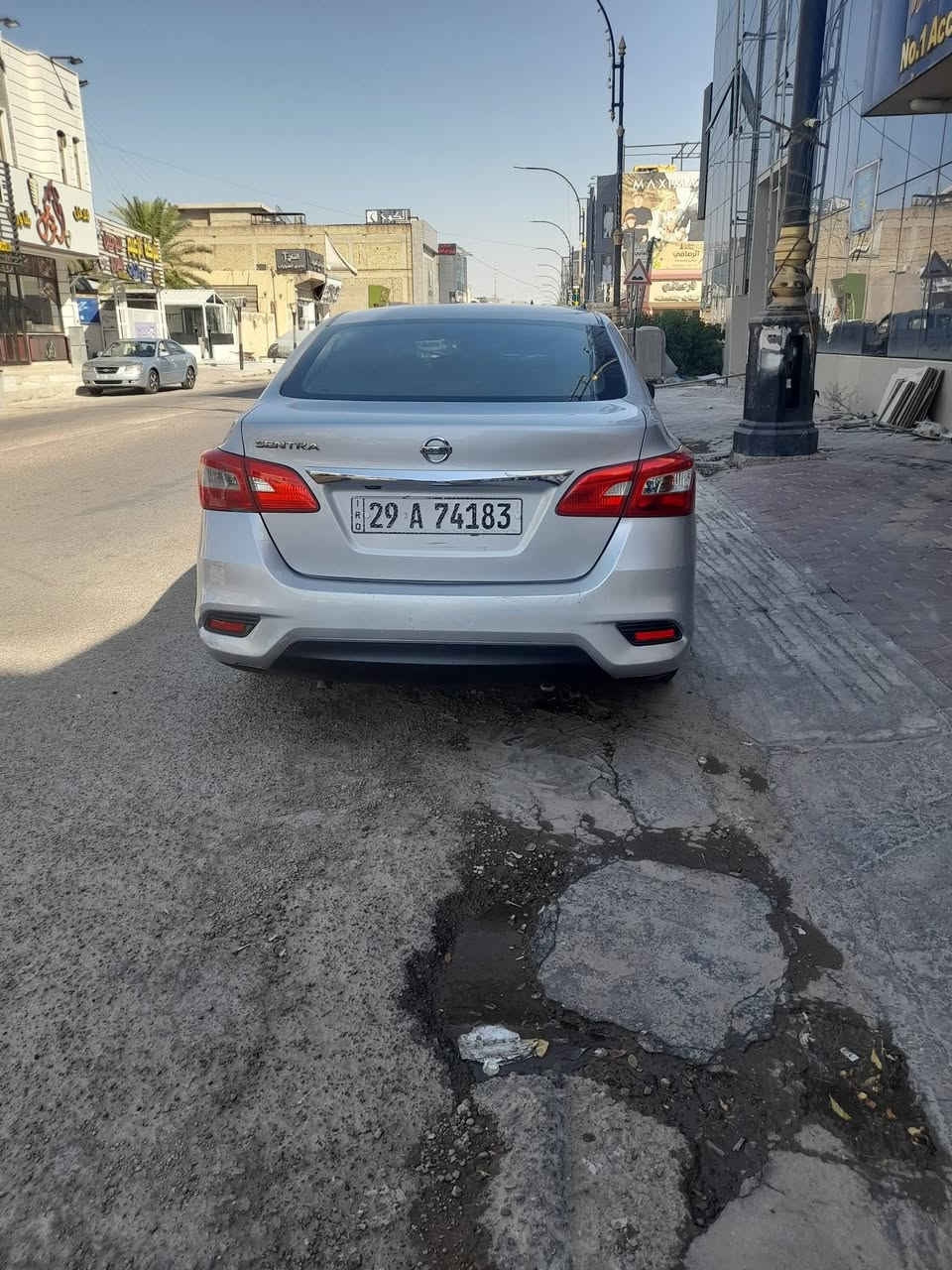 سلام عليكم خوان نيسان سنترى مديل 18 مكان سياره واسط قضاء لحي سعر 100وبيه مجال قليل
لشراي يتصل وبي خير ويدلل ***********
لمو شراي لا يتعبني  مل متواجد على لخاص
