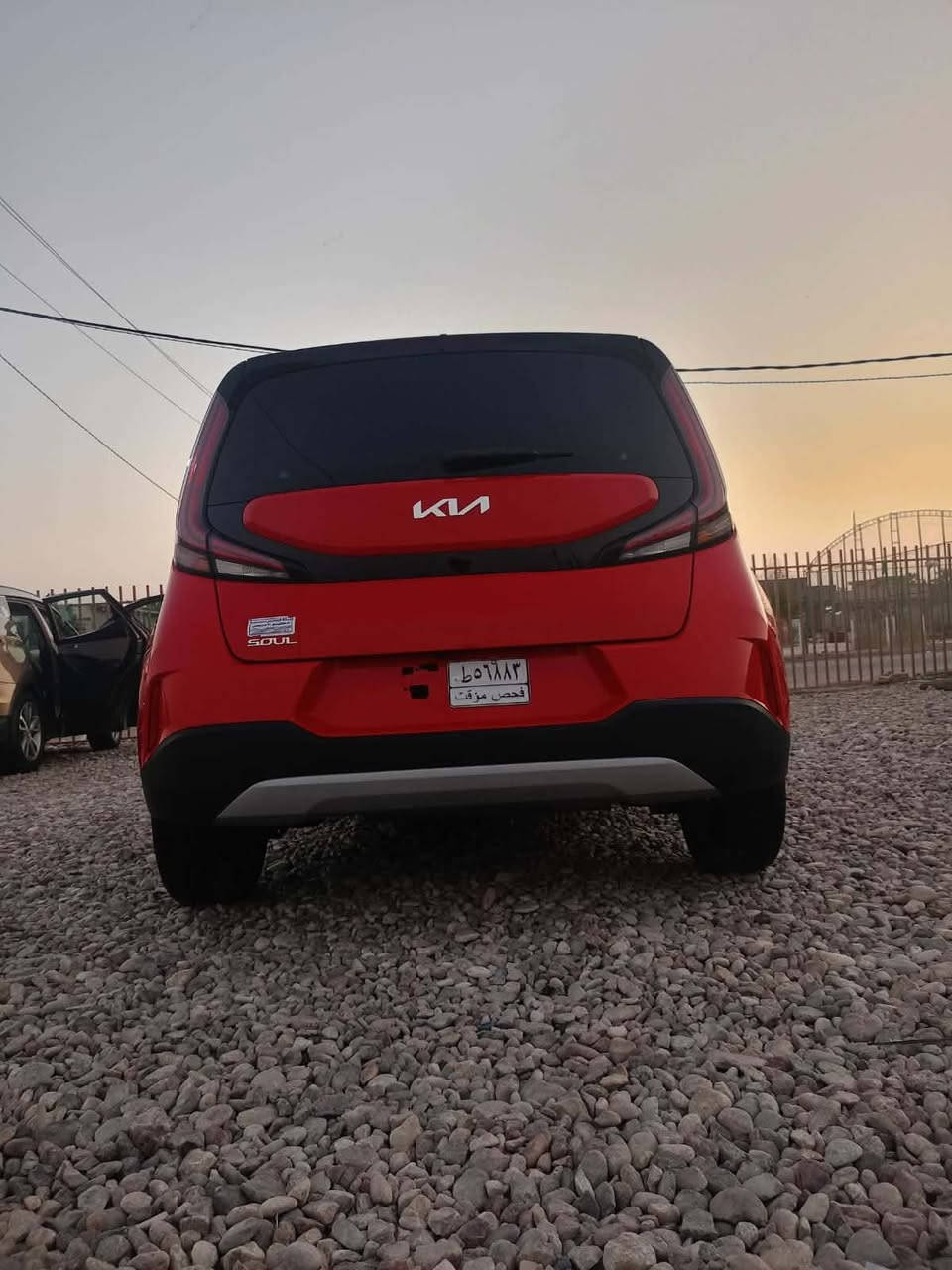 السلام عليكم للبيع كبا صول 23زيرو 
كفاله عامه وارد امريكي الحادث فقط دعاميه اماميه مثل ما موضح بالصوره سيارة جاهزة حجم المحرك 2000 مداور مباشر السعر المطلوب 152$ وبيه مجال حق الجيه مكانه بابل للاستفسار اتصل ***********
