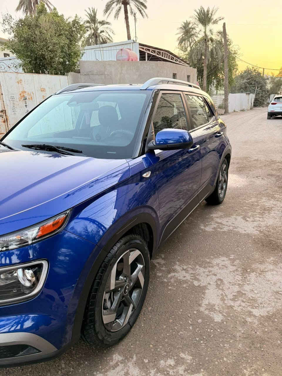 السلام عليكم 
من رخصت مسؤول المجموعة المحترم
هيونداي فينيو
وارد أمريكي
4سلندر
1600
مكينه:دوش
الضرر:دعامية خلفي فقط استبدال 
الموديل:2023
المواصفات:3انظمه قيادة طبيعي ورياضي والسير على الطرق الوعرة
مانع تصادم
تحديد سرعه
رادار امامي تحديد مسار
كير CVT
اوتماتيك+عادي
دبل نوزل اقتصادية
بصمه ابواب
تشغيل عن بعد
تبريد بيانو قطعتين
تدفئة كشنات الاماميه
كامرة خلفية
العداد:43الف كيلومتر
الرقم بغداد خصوصي الدولي
كلشي جديد بيه
والهزه والسنوية جديدة
الايرباكات سليمه
سيارة جديدة ماناقصه اي شي
السيارة عل ابلاد ممفتوح برغي بيه 
والسعر:140ورقه قفل 
للاستفسار الاتصال على الرقم ***********متوفر واتساب
العنوان: بغداد سبع ابكار بغداد, العراق
