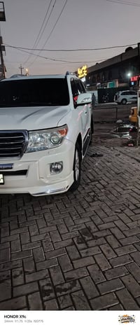 لاندكروز بريمير موديل ٢٠١٣ السياره مكفوله من كلشي عدى جاملغ مصبوغ السي...