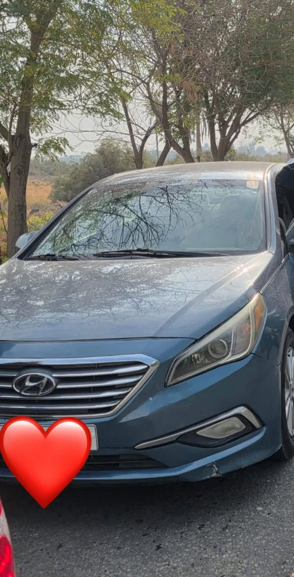 السلام عليكم
للبيع او مراوس بسيارة اقل
سوناتا 17 امريكي رقم دهوك
سنوية ل 30 هزه جديده 
كير مكينه 2400خير من الله 
تدفئة تبريد 
شاشة كاربلي 
تحكمات ستيرن
حساسات
مثبت سرعه كروز
سونار مع الصور
***********
