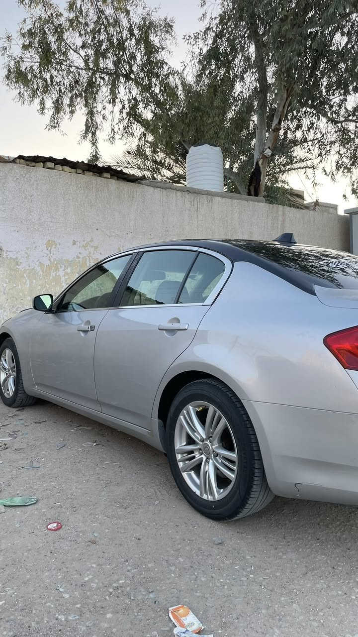 سلام عليكم انفنتي2013 g37xللبيع فول مواصفات داخله غرق تسجيل جديد بل2024مسجله ماشيه 32الف نقص كهربايات شوي 
سعر 77وبيه مجال
العنوان :بصره  
لاستفسار:***********
