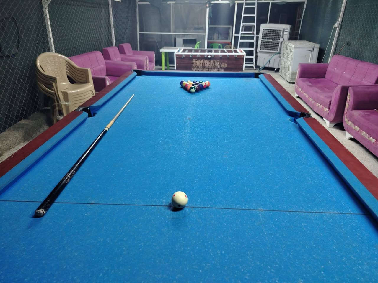 ميز بليارد للبيع مع كامل ملحقاته بسعر مناسب 
العنوان / خانقين 
‏‪***********‬‏
