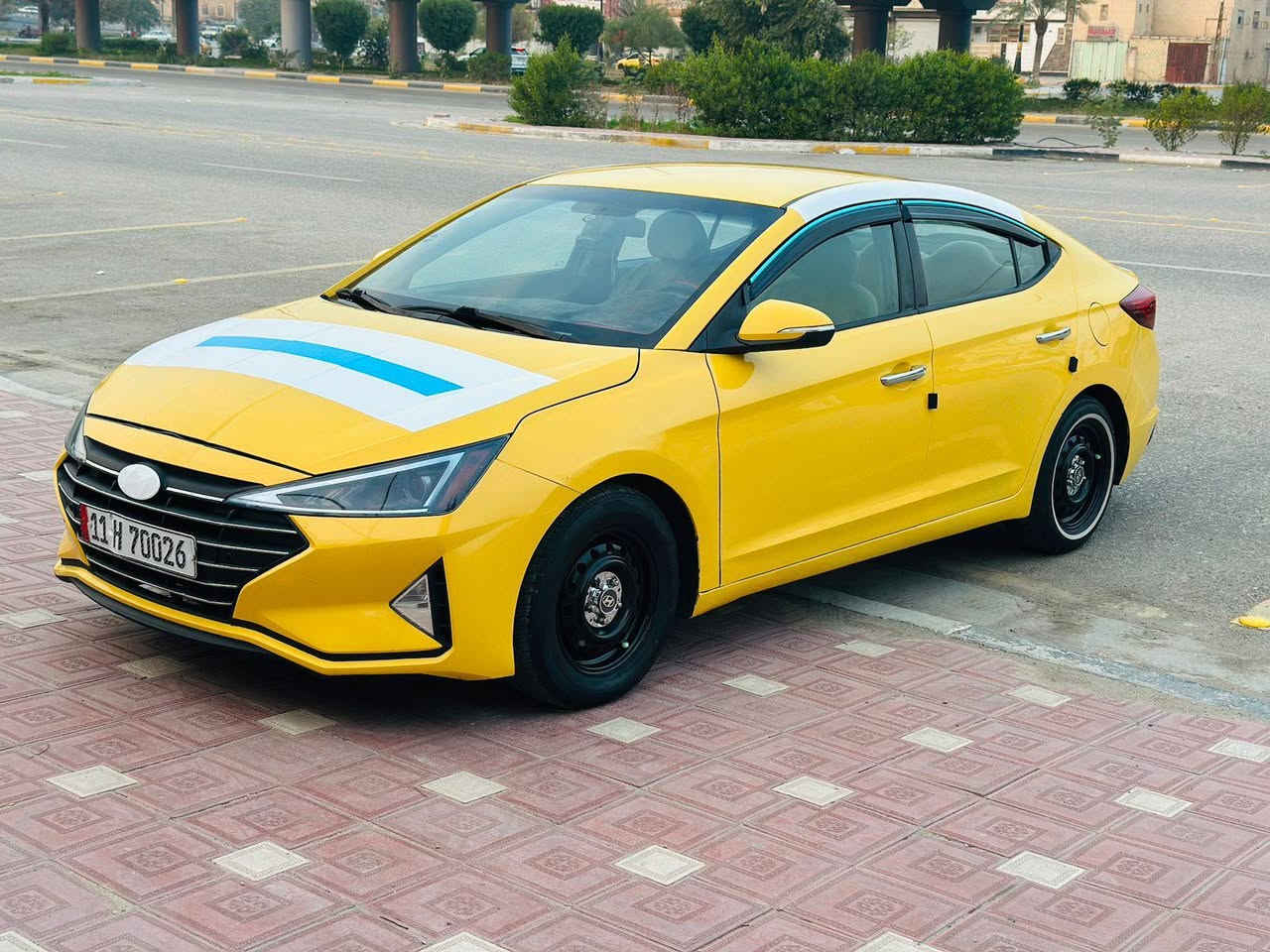 السلام عليكم النتره 2019 حادثه باب فقط بدون دواخل صور الحادث مرفقه بل المنشور  الاستفسار *********** موصفات شاشه كامره تحكم استير حاسات اماميه خلفيه ٣ انضمه قياده محرك 2000 دوش حداديه تخم تاير جديد محرك وكير مكفولات السعر 127 سنويه جديده بسمي  السياره كافله من اي ضربه داخليه بدون ايرباك  المكان كربلاء
