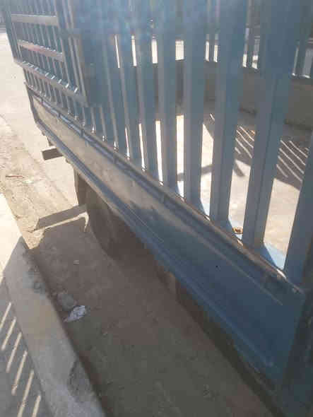 السلام عليكم كيا حمل فونتيره للبيع موديل ١٩٩٩ قماره قلاب رقم انبار السعر ٦٠ ورقه مكان السياره الفلوجه رقم ***********
