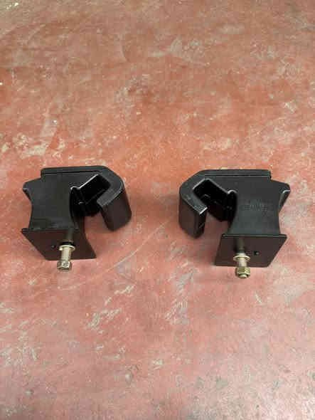 تتوفر قطع غيار نيفارا 
***********
يوجد توصيل جميع محافظات العراق 

العنوان: بغداد شارع الظلال مركز موبس
