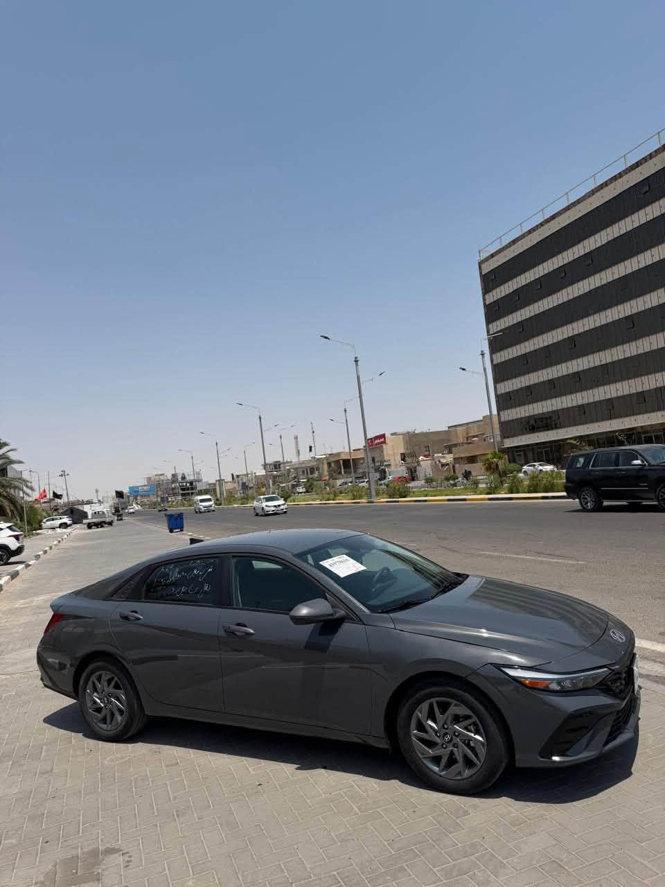 ((    هونداي ألانترا  ))
وأرد امريكي مديل .2024.
. رقم اربيل دولي تسجيل جديد .
. ( حادث بنيد ومدكر نفسة بدون شاصي بدون دواخل  
 باقي كفالة عامة ) 
   (ماشية 20.000 مكينة 2.000دوش) 
     🩶لون سمنتي 🩶
 سيارة كلش جديدة وجاهزة 
بعدها بوضع شركة 
(فول موصفات عدة لفتحة شاشة دجتال لد بل دشبول )
 السعر 160وبيها مجال 
العنوان البصرة الجنينة 
رقمي ***********
