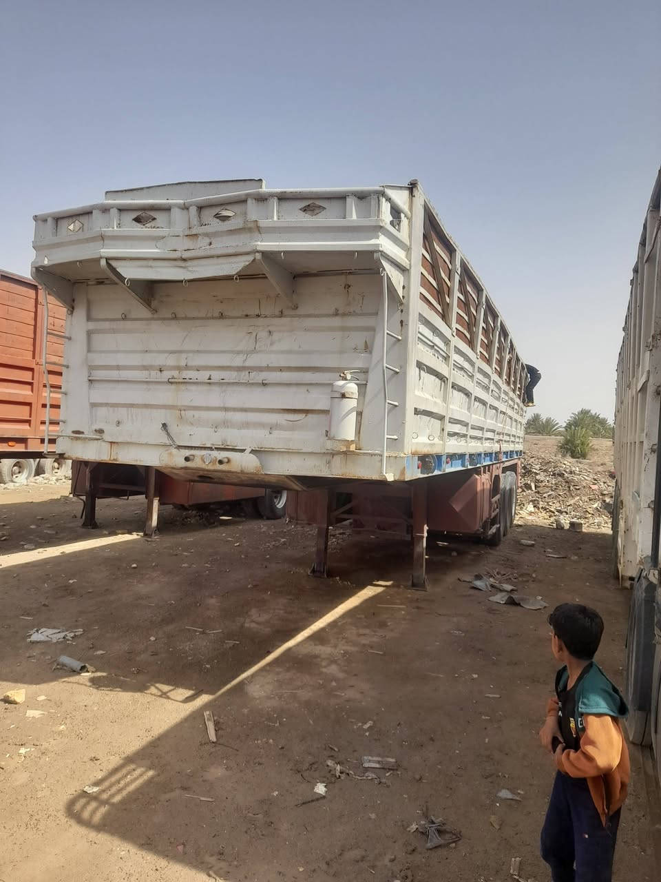 سلام عليكم عربانه لبيع شاصي حدادي ١٦ دناكير ١٤ الماني مكان بغداد ***********

