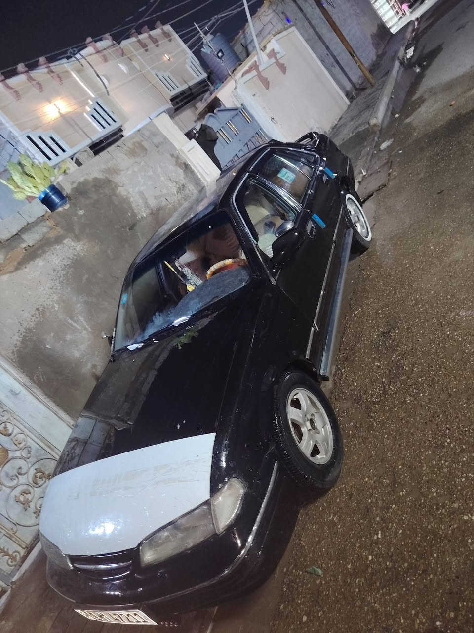 برنس مديل 1996 مكان بغداد بسعر 35بيه مجال
لاتصال ***********
