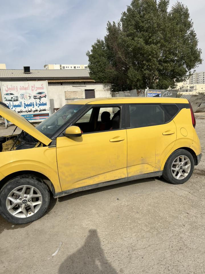 السلام عليكم كيا صول موديل 2020 مواصفات S بدون ايرباك
ماشيه 80 الف ميل حادثها بسيط جاملغ وباب سايق معدل بارد يرادلها تصليح محرك بستم صور الحادث على موقع كوكل هذا رقم الشاصي

KNDJ23AU7L7094388

ابيعها على وضعها السياره بغداد بسمايه 

السعر 130 بيها مجال بسيط

سنويه تنتهي نهاية هاي السنه للتواصل ***********
