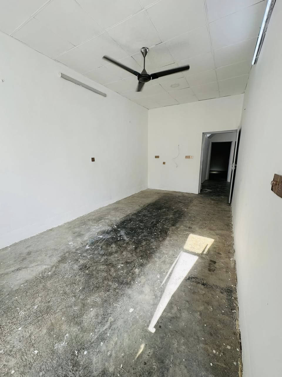 سلام علیکم 

هەرزان هەرزان تەنها بە 230$💵✅ گەڵا ببە خاوەنی ئەم موڵکە کرێ مانگانەی 150 هەزار تاپۆ بەمەرجی تەحویل بە نرخی زەوی بۆ فرۆشتن ✅✅✅

بۆ زانینی شوێن و زانیاری زیاتر تەنها یەک کۆمێنت بکە ڕاستەوخۆ بەنامە پێتدەگات

***********

***********

***********
