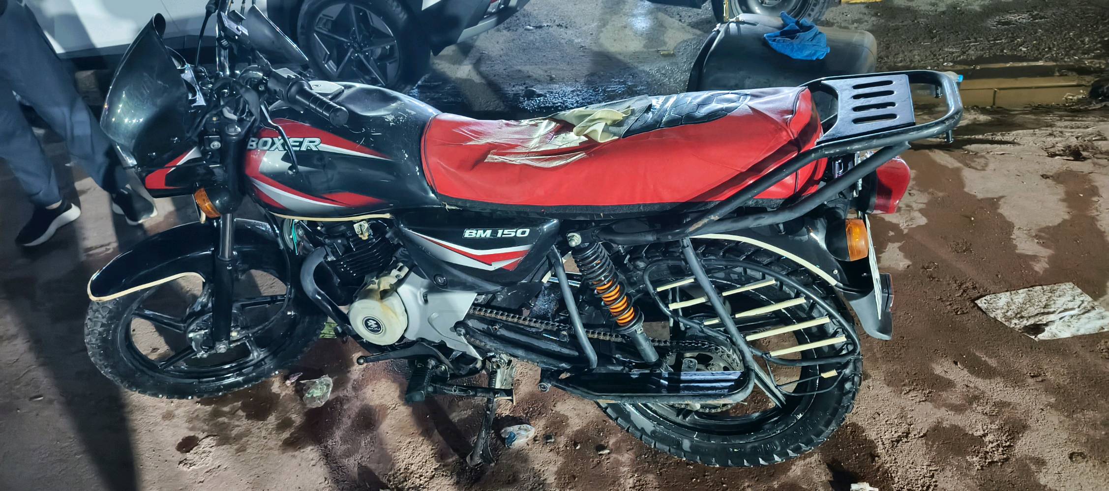 1650 
بيهه خط تبخير 
مرقمة ما بيهه أي نقص تريد تجفتهه اول ما تاخذنه او ضل تسوقهه هيج علا راحتك 
رقم التواصل ***********
المكان: بغداد بلديات