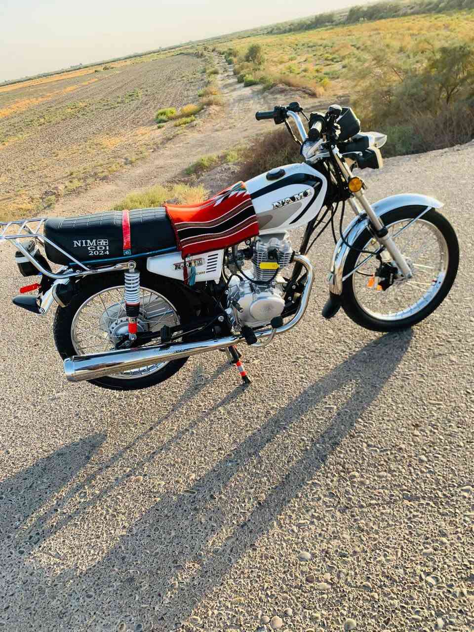 سلام عليكم دراجه متياز موديل ٢٤ دراجه نضيفه ما ماشيه مكان دراجه ميسان ناحية العدل مكالف بنشر هذا رقم راعيه ***********
