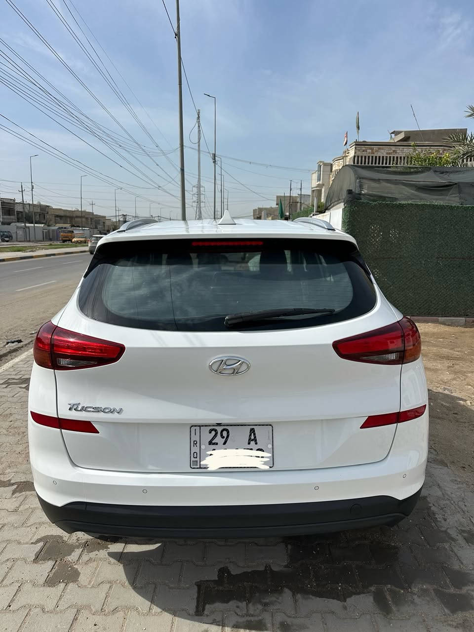 توسان خليجي موديل 2020
الرقم واسط بأسمي 
ماشية 66الف كيلو
السعر :215$وبي جمال 
العنوان : كوت
لتواصل:‬ ‭0770 406 5982‬
اني مكلف بالنشر
