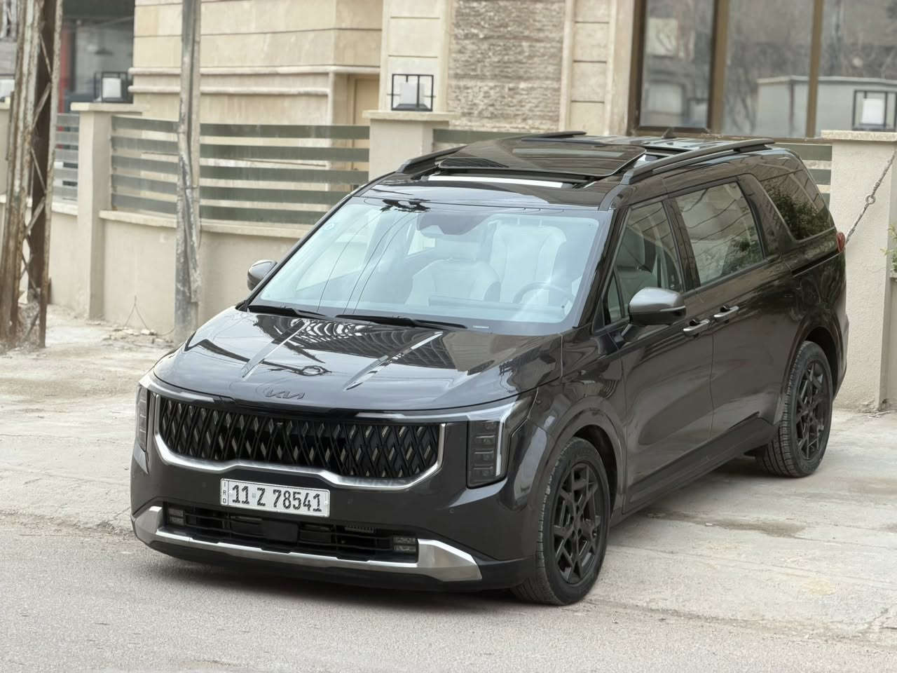 السلام عليكم كيا كرنفال 2025 SX وارد امريكي
Kia Carnival EX 2025 1.6 TURBO 

     حجم المكينه : 1.6 تيربو + هايبرد هجين

         المسافه المقطوعه : 2000 ميل   

الضرر : بنيد دعاميه مبدل نفس الون

حالة الايرباك : دركه + دشبول   

#مواصفاتها 

1.شاشه 

2.كامرا 360

3.بصمه

4. نظام ايكو + سبورت

5.ويل كب 

6. تشغيل عن بعد

7.حساسات خلفي امامي

8.بيبان كهرباء

9.لايتات لد

10.لايتات زنون

11.بكلايتات لد

12.اشاير بالمري

13.رادارات 360

14.كشنات جلد

15.ثلاث قطع تبريد

16.هيترات بالكشنات 

17.هندبريك بصمه

18.شحن وايرليس

19.هيتر بالاستيرن

20.كشافات 

21.تحديد مسار

22.كشنات كهرباء

23.كشن السايق ميمري

24.تحديد مسار

25.تشغيل عن بعد

26.كامرا داخليه

#السعر : الطلب في التعليقات سيأتي إليك مباشرة 

تفاصيل اكثر هذا رقمي *********** تحياتي 

مكان السياره بغداد حي الجامعه
