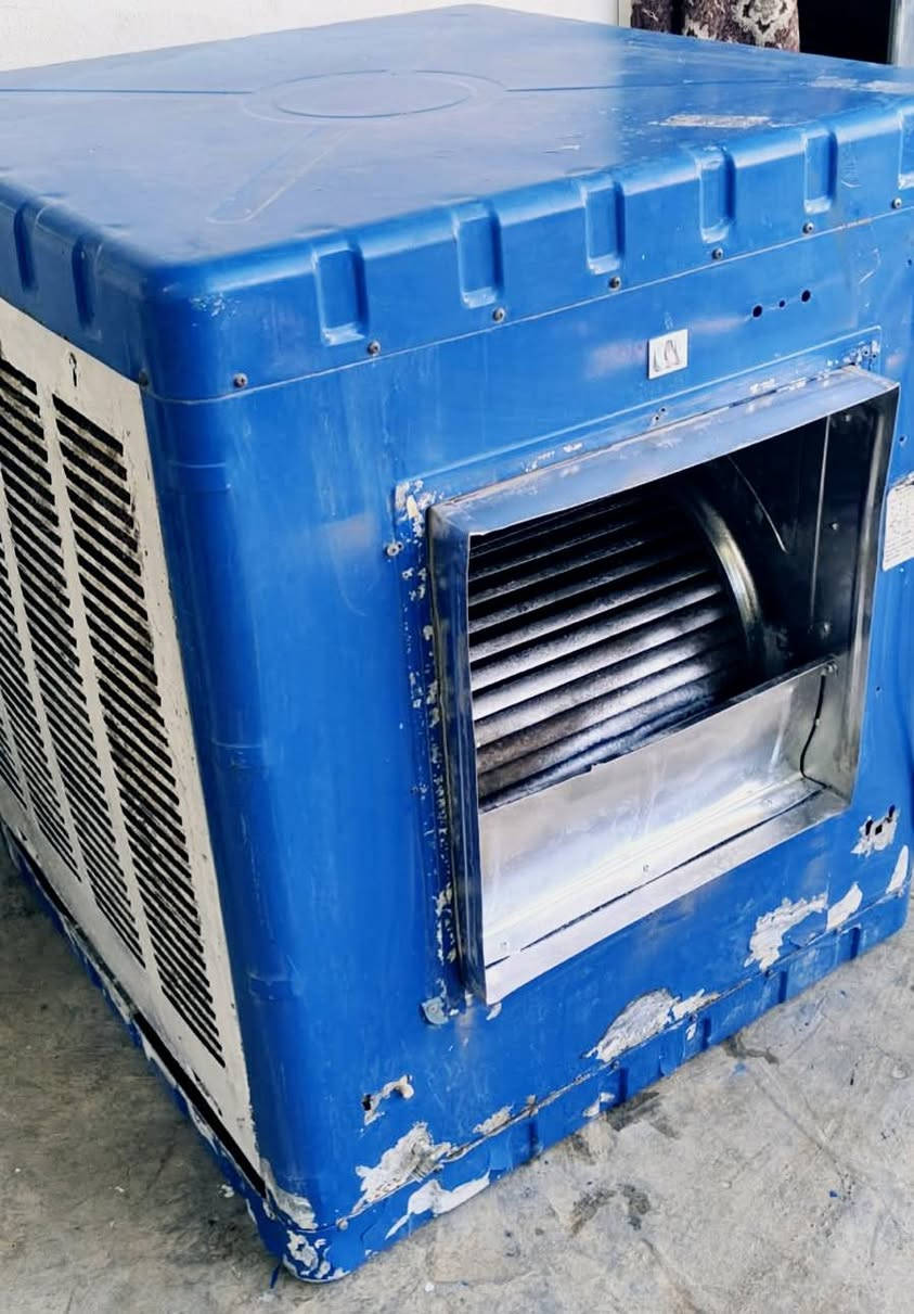مبريدة 4ونص حجم كبير   بدون اي عطل بشرط شغال سرعتين  السعر 140 ومجال


**إذا كنت صاحب هذا الإعلان وتريد حذفه لأي سبب، رجاءا أرسل رسالة إلى الدعم الفني**
