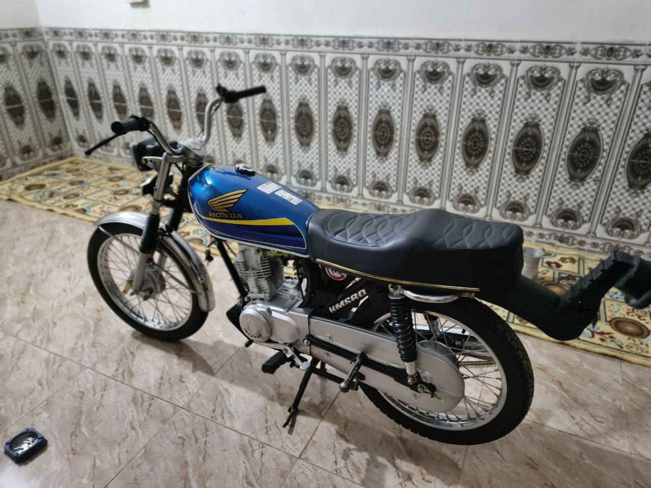 السلام عليكم.. دراجه تعمير، 25 زيرو كلك كلك مكفوله من كلشي 
كل نقص مابيها صارلي اقل شهرين معمر سعر 625 وبيها مجال بسيط مكاني ناصريه شطره((ناحيه ال سليمان بني زيد)) ***********
