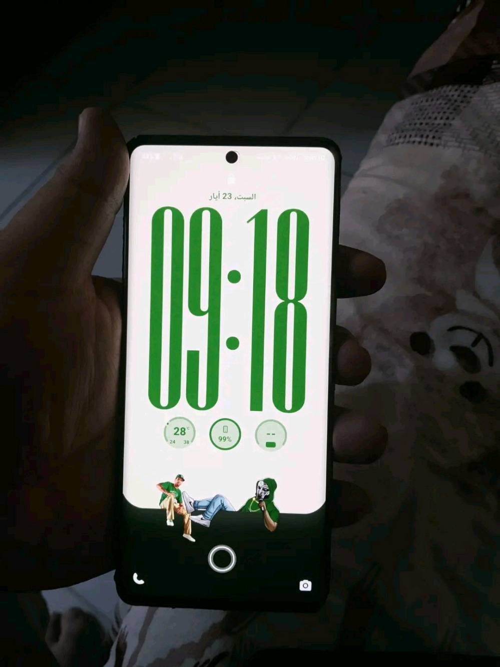 سلام عليكم 👋 للبيع 375 قفله فيفو في 40 📱 5 جي ذاكرة 128 عشوائية 8 + 8 🔋 بطارية 5500 شاشة منحنية 📺 120 فريم معالج سناب دركن 7 اس جن 3 كاميرا 50 + 50 📸 جهاز مو باله شرق اوسط دبل شريحة 📶 جهاز مغلف للحفاض عليه 🛡️ و حافضتين و شاحنه 🚚 مكاني بغداد حي اور 📍