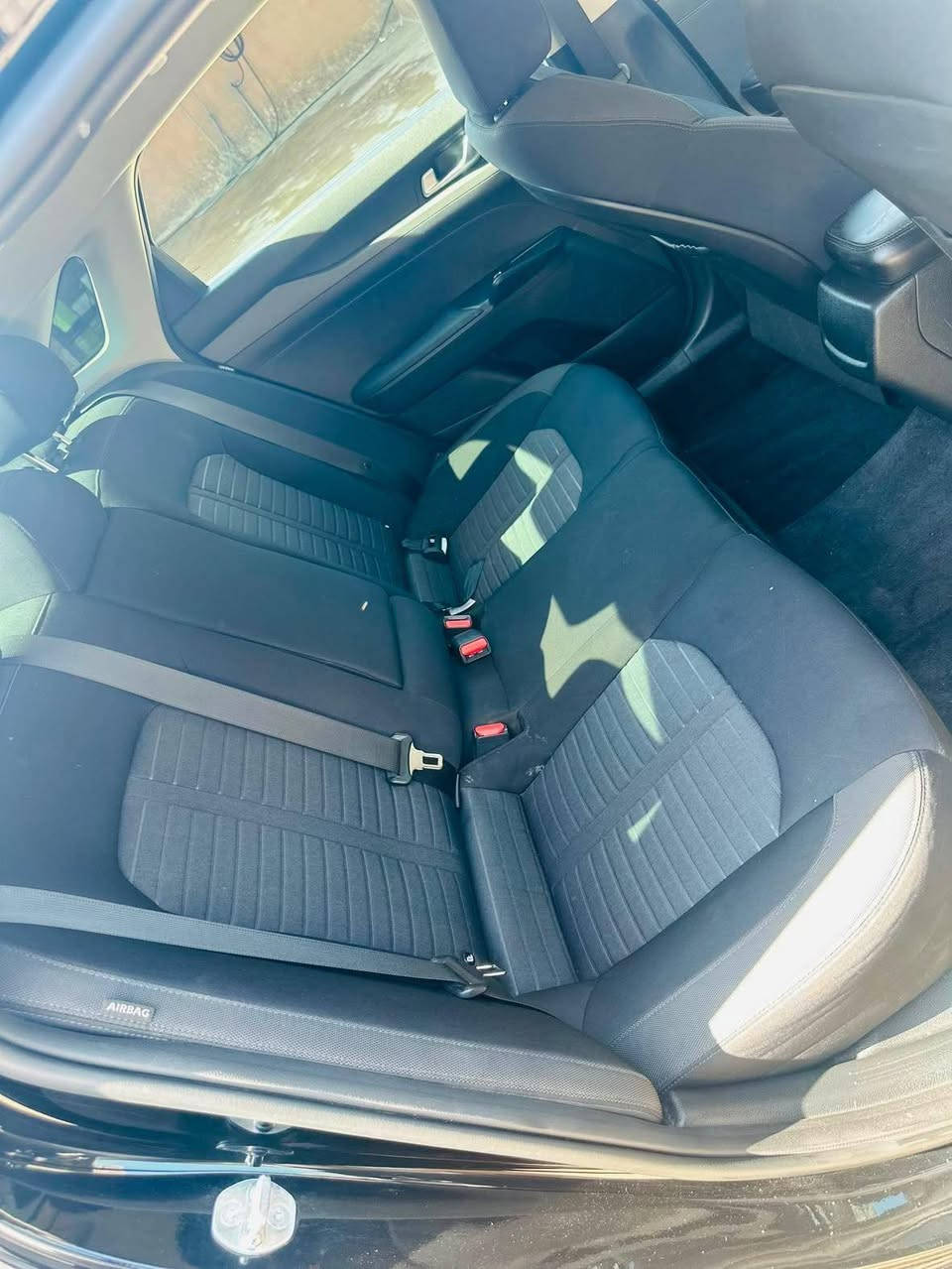 KIA K5
موديل 2025
للبيع فقط
ضرر بونيد فقط بدون دواخل
ماشيا 18000 Km
سياره دخول جديد كاتي
مواصفات فول بس  بدون فتحه
رقم صاحب سياره ***********
