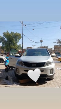 للبيع كياسورنتو موديل 14 واردامريكي محرك 6 سلندرفول مواصفات واحدعلى  و...