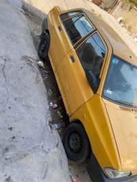 البيع سايبه موديل ١٢ سياره حلوه بسمي ههيا مصفره ورقم جدد وهزه جديد بيه...