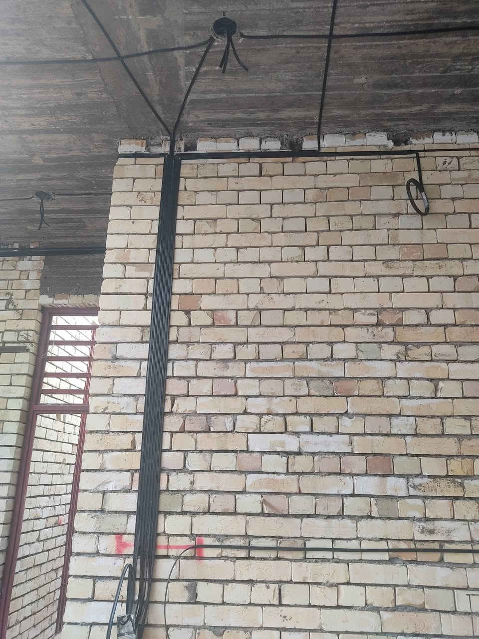 كهربائي متفرغ للعمل مكاني كربلاء 

تم الانتهاء من تأسيس موقع حي الجهاد 

للاستفسار 
***********
