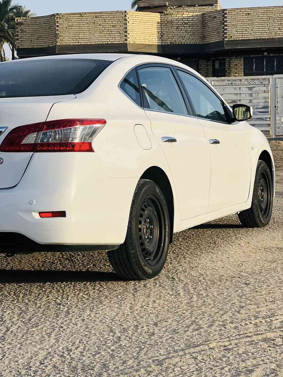 نيسان سنترا موديل 2019 ياباني مو صيني
السياره لوك مال جناي خليجي

السعر 130 وبي مجال

للستفسار اتصال عل رقم غير متواجد عل فيس

***********
