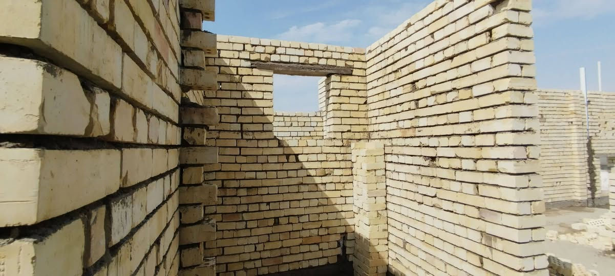 خلفه بنااء شغل نضيف درجه اوله نضافه + وزن البنااء التزام بالموعد الاستفسار اتصال ع ***********
