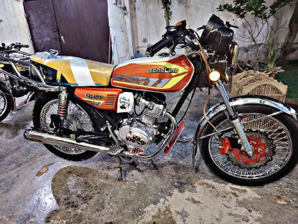 س ع ماطور اربعه كير سونيك الأصلي باب اول نضيف كلش محرك كير كهربائيات دشبول إلكتروني كامل شغال مابي اي نقص جاهزه الدرجه موديل 24 الشراي يجي خاص رقم موبايل *********** المو شراي لا يكسر بل سعر
